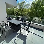 Lakeside Family&studio Apartamento *