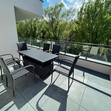 Lakeside Family & Appartement *